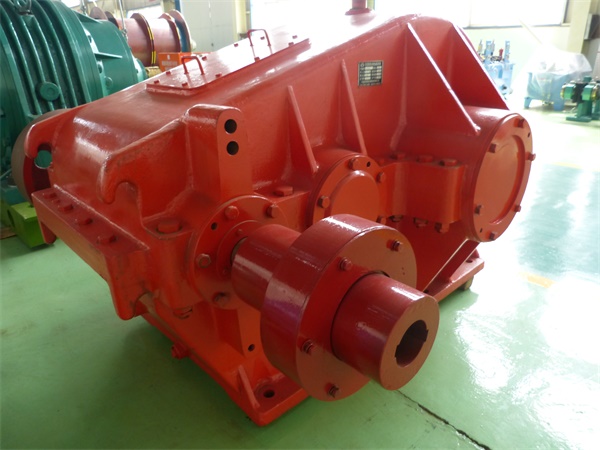 礦用提升絞車(chē)JC減速機